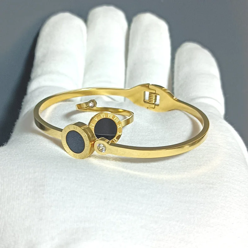 Gold (Bracelet Ring)