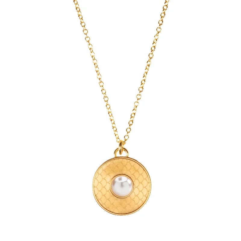 teardrop necklaces for women-Salamander Cabochon Pearl & Gold Necklace