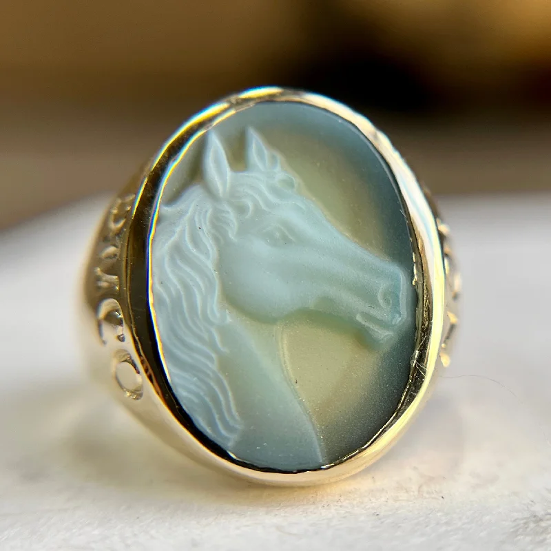 pearl rings for women-Horse & Unicorn Non Ducor Duco