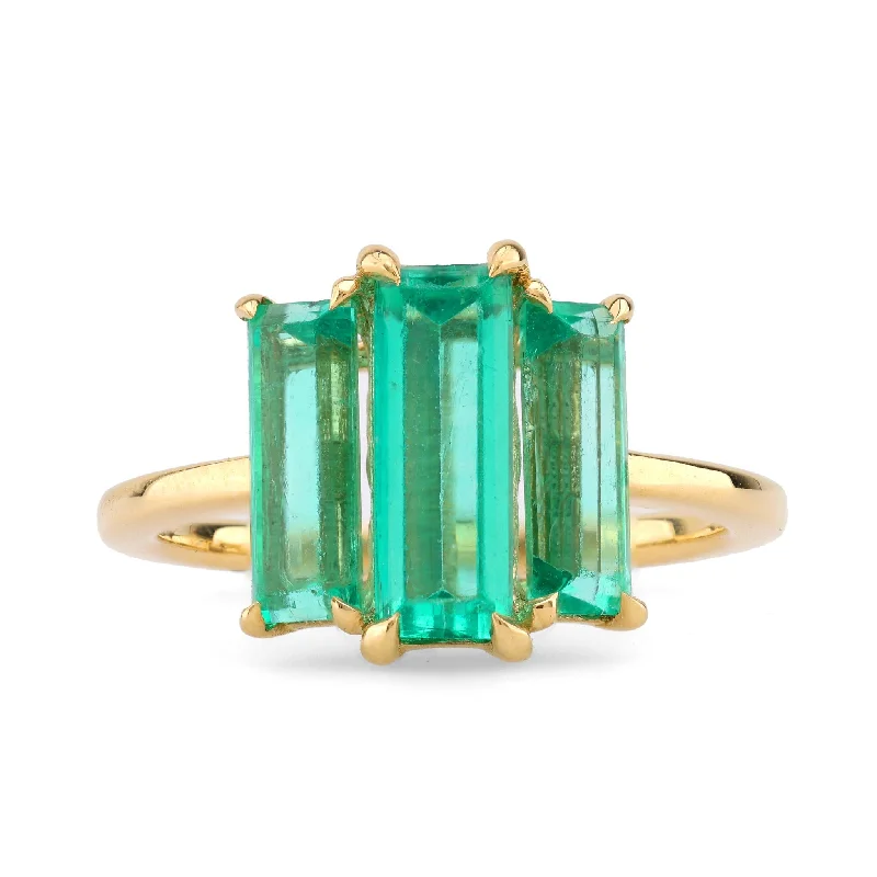 romantic rings for women-Mid Century Style GIA 2.5 Carat Emerald 18K Yellow Gold Three Stone Ring