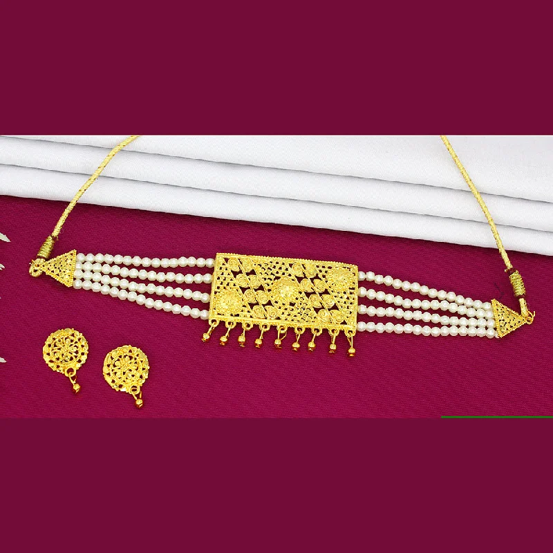 modern necklaces for women-Mahavir Dye Gold Pearl Choker Necklace Set