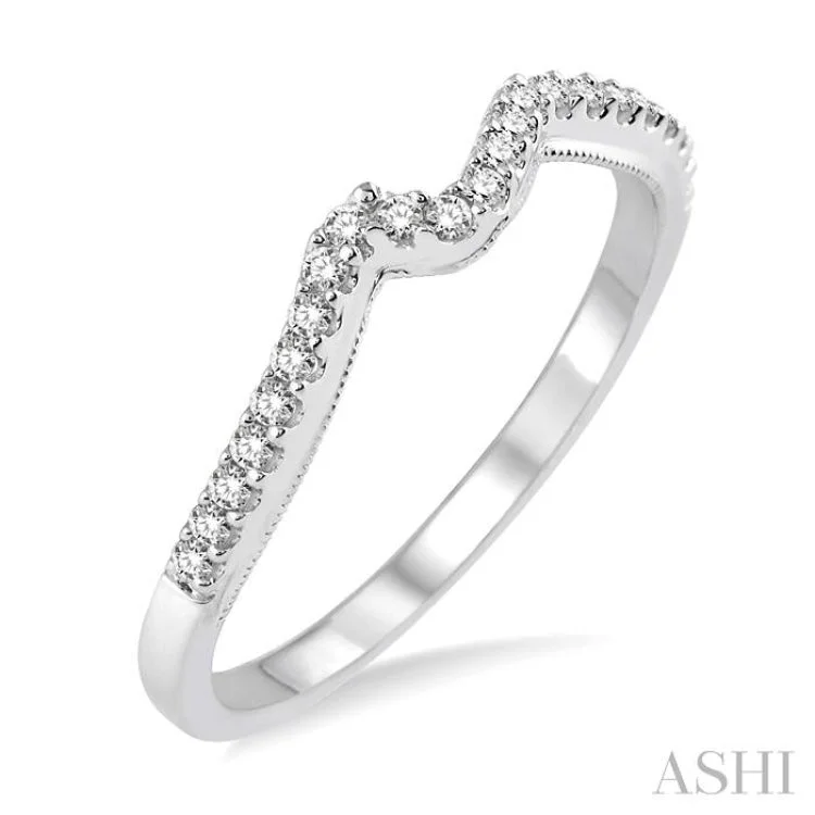 personalized rings for women-1/6 Ctw Round Cut Diamond Wedding Band in 14K White Gold