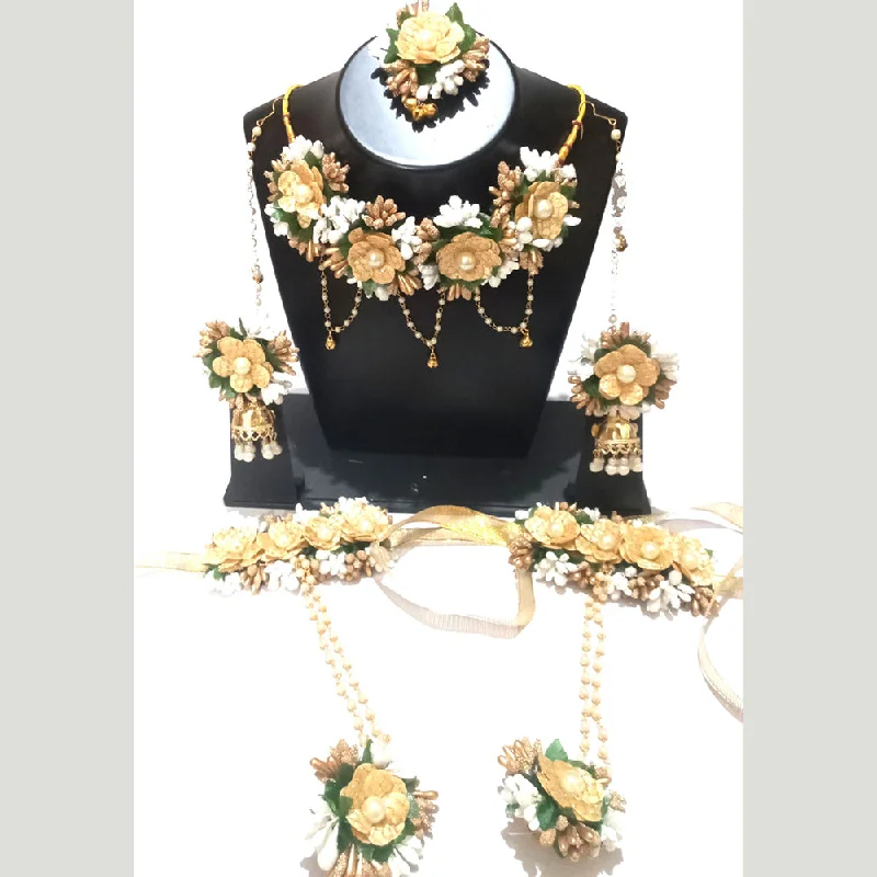 diamond pendant necklaces for women-Kavya's Kreation Flower Necklace Set for Haldi Ceremony / Baby Shower