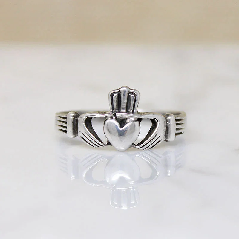 affordable engagement rings for women-Silver Claddagh Irish Wedding Band Size 10.75