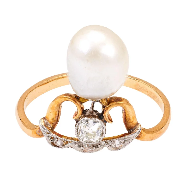 silver engagement rings for women-Belle Époque French Pearl and Diamond 18k Yellow Gold Platinum Tiara Ring