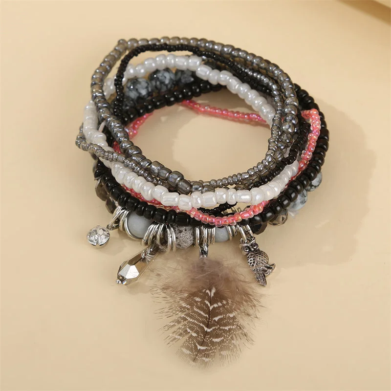 Feather Pendant Black