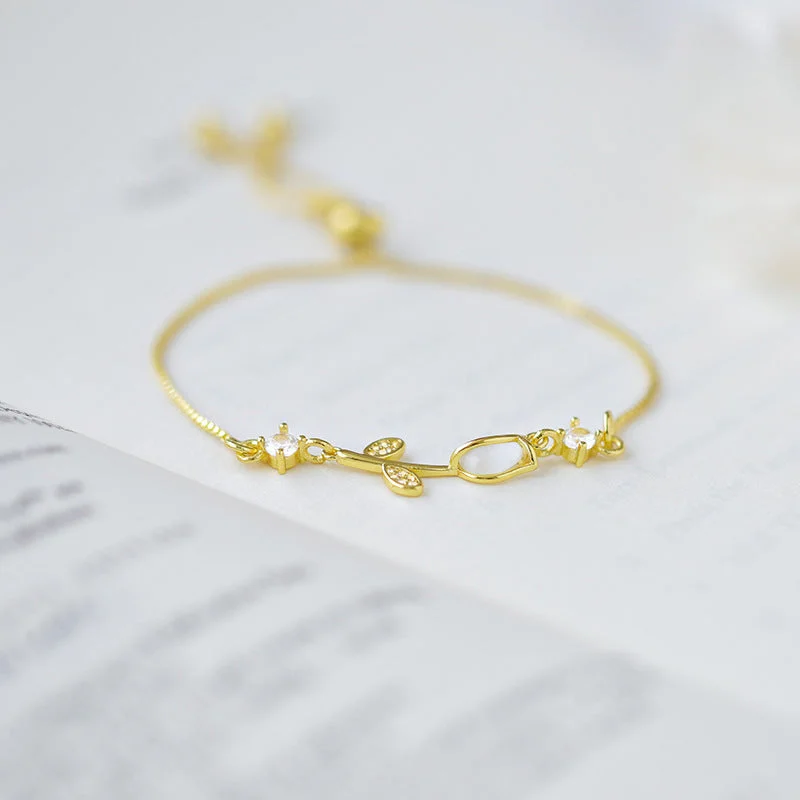 Sl119 Elegant Tulip Bracelet Yellow Gold