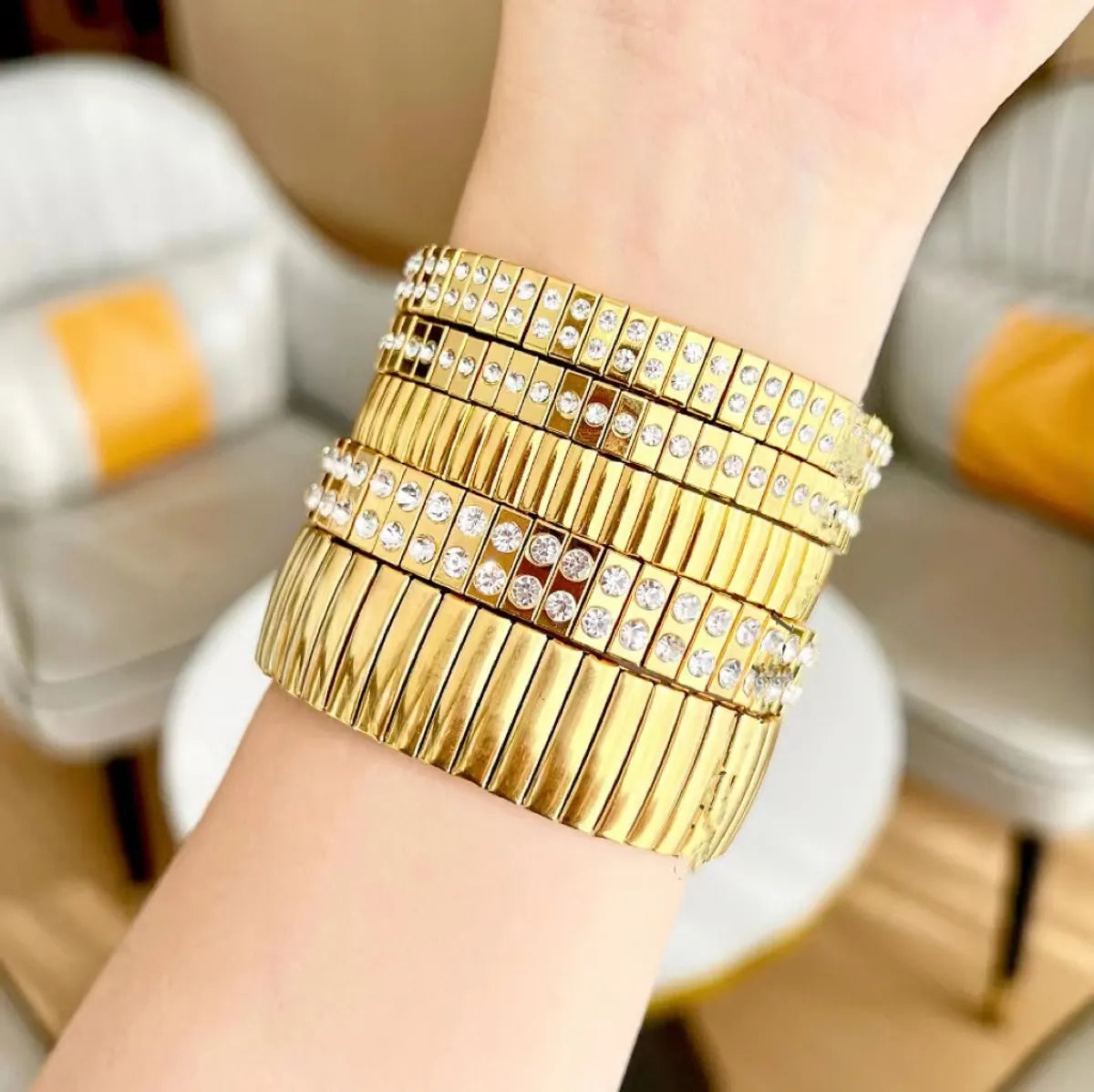 simple bangle sets for women-Retro Streetwear Solid Color Stainless Steel Plating Inlay Diamond 18k Gold Plated Bangle