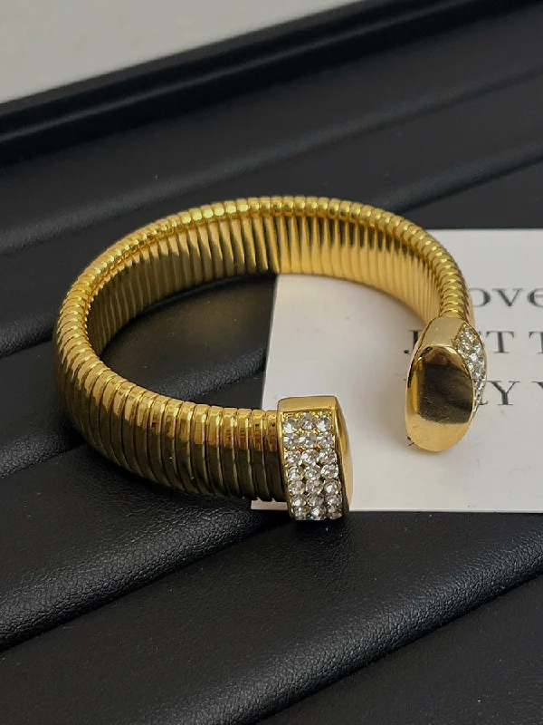 Z283-Z180-Gold Bracelet