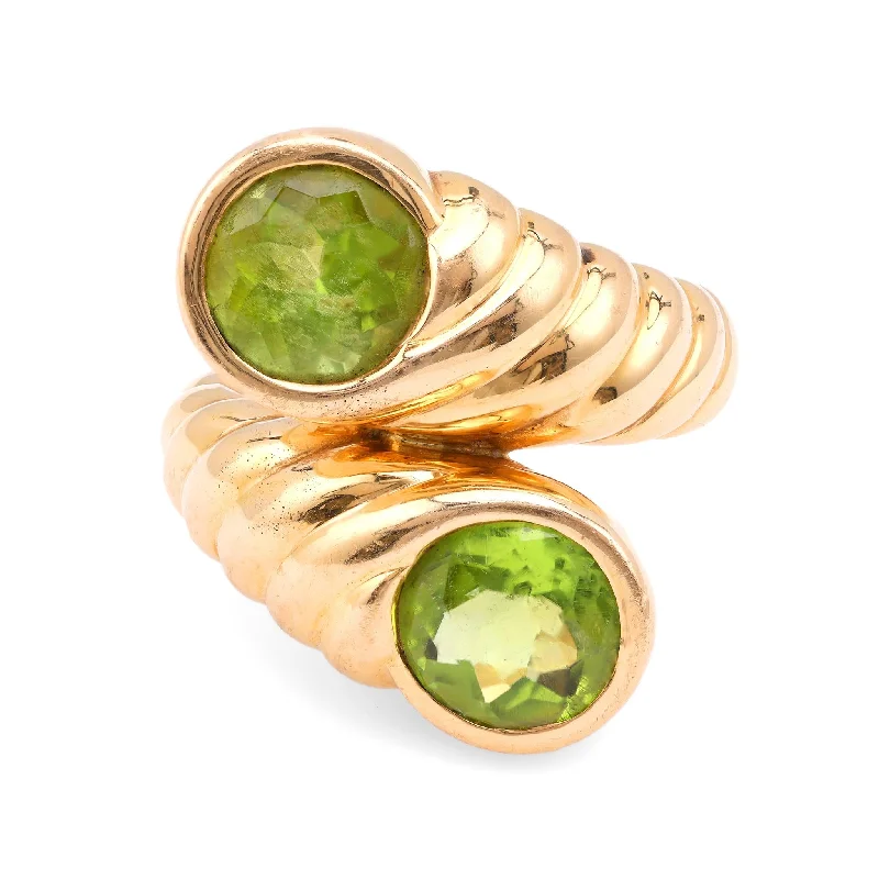 vintage style rings for women-Vintage Verdura Peridot 18K Yellow Gold Ring