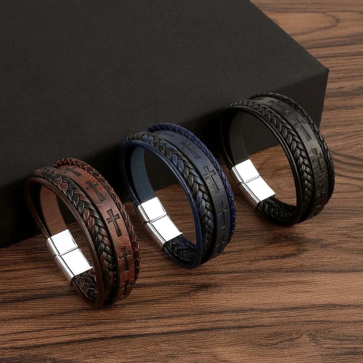 personalized bangles for women-Casual Hip-hop Cross Alloy Men's Bangle