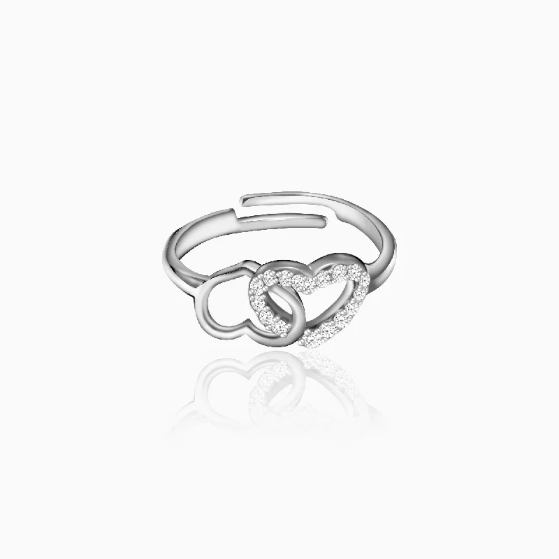 statement cocktail rings for women-Silver Linked Heart Ring