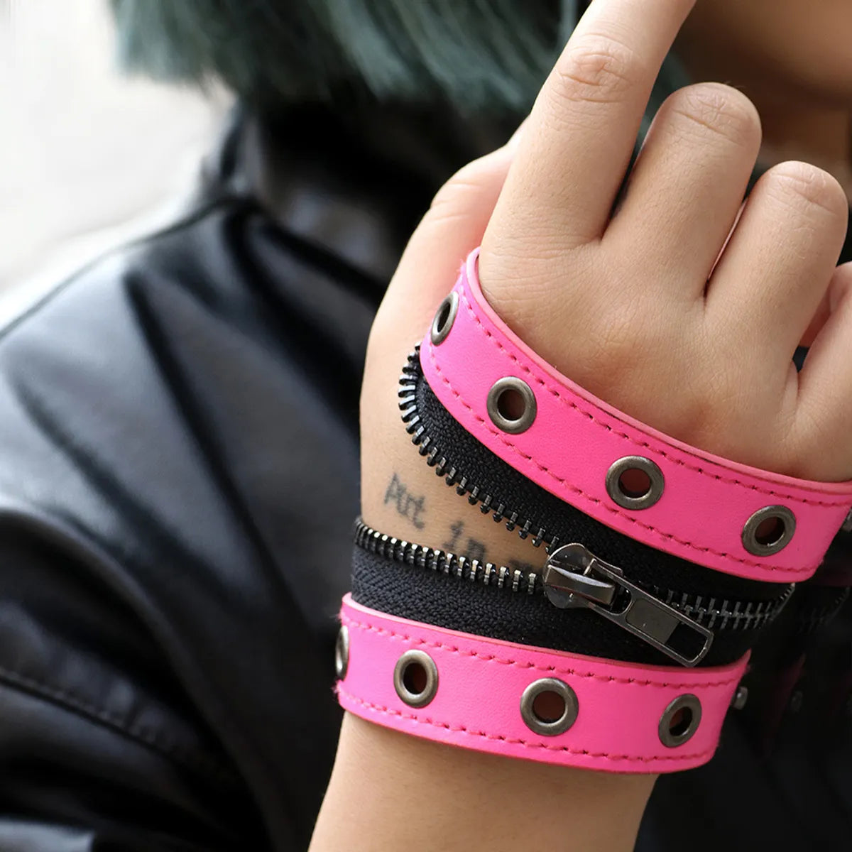 simple bracelets for women-Wholesale Jewelry Retro Novelty Gear Pu Leather Plastic Wristband