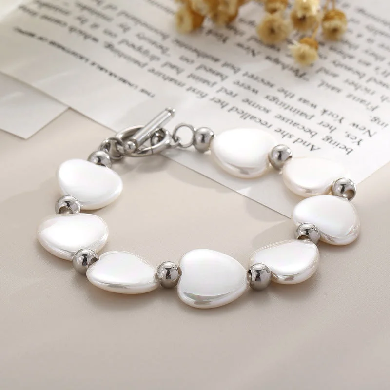 chunky bracelets for women-Simple Style Classic Style Heart Shape Artificial Pearl Titanium Steel Beaded Women's Bracelets