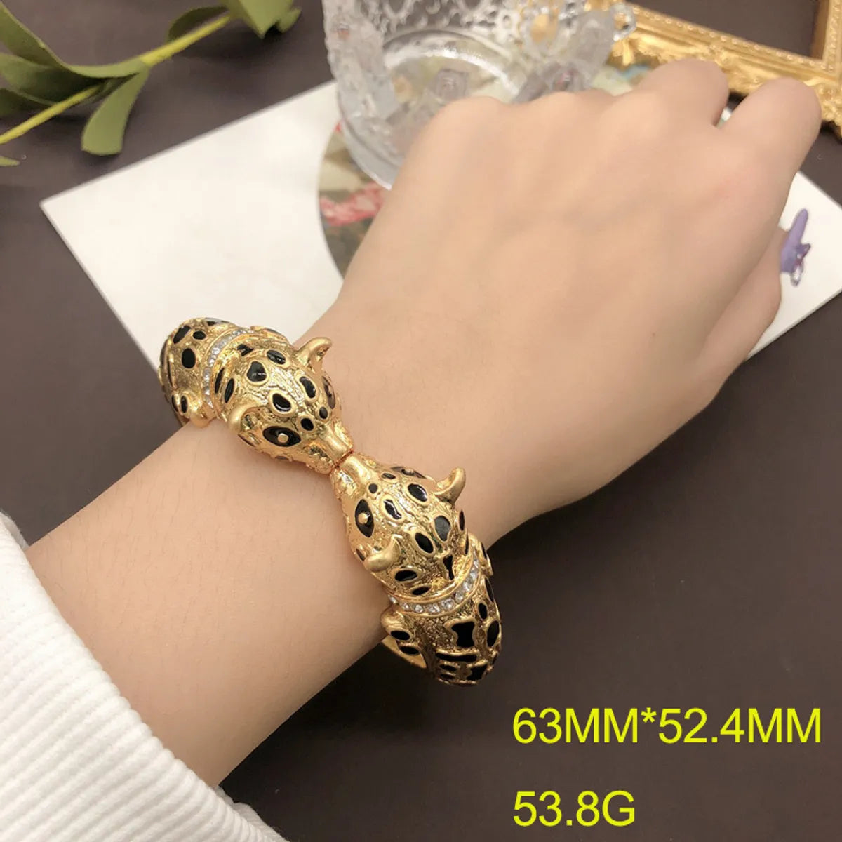 luxury bracelets for women-Retro Animal Alloy Plating Inlay Zircon Women's Bangle