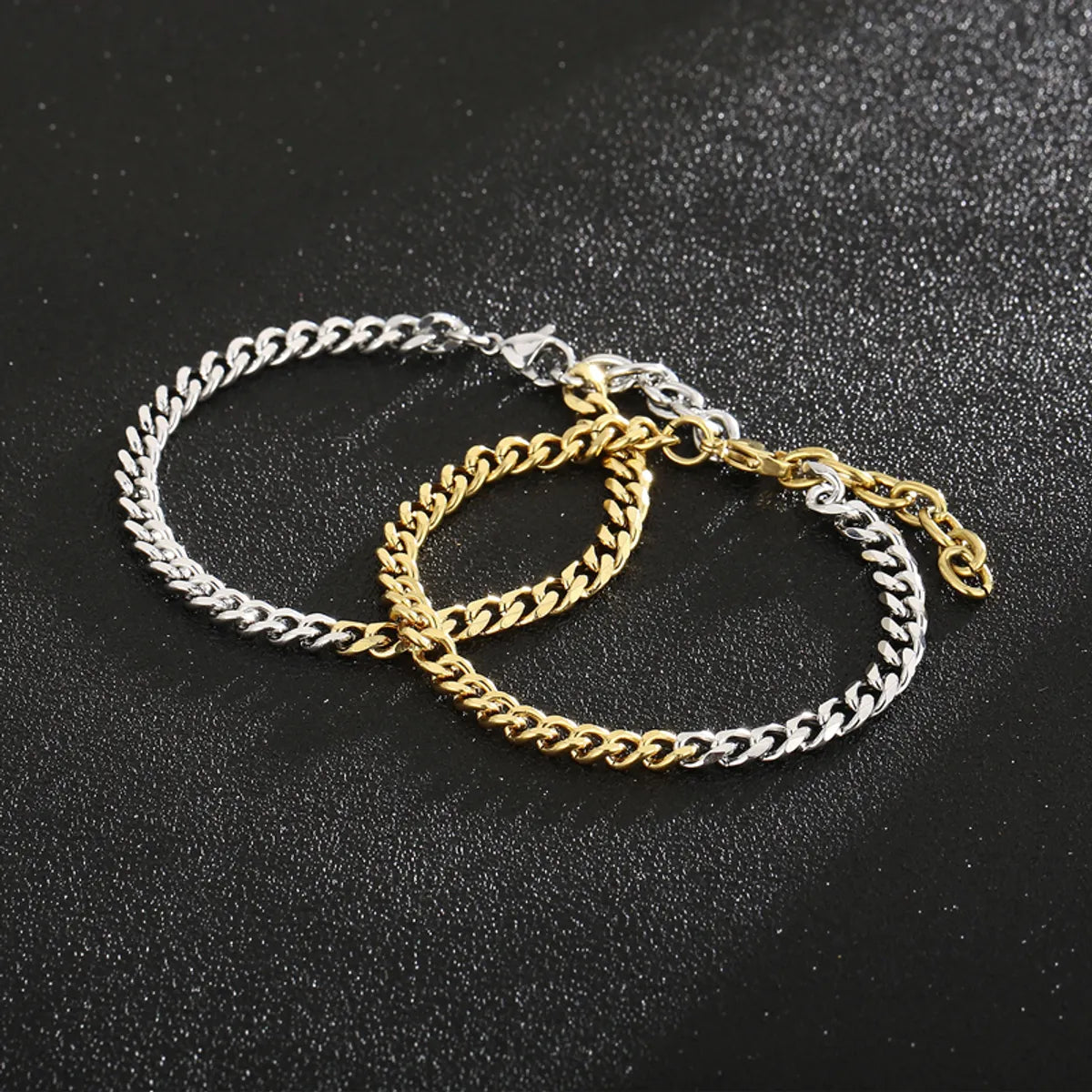 floral bangle bracelets for women-Casual Simple Style Geometric Stainless Steel Plating 18k Gold Plated Men's Bracelets