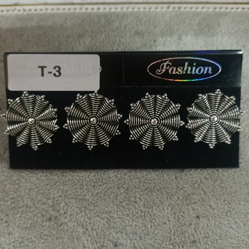 sparkly earrings for women-Tahura Oxidised Plated Stud Earrings