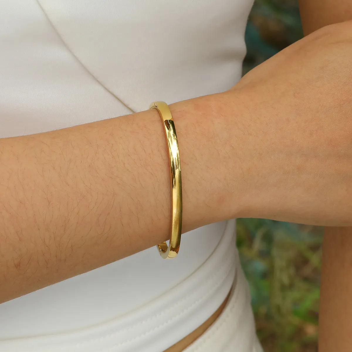 cute bangles for women-Simple Style Solid Color Stainless Steel Plating 18k Gold Plated Bangle