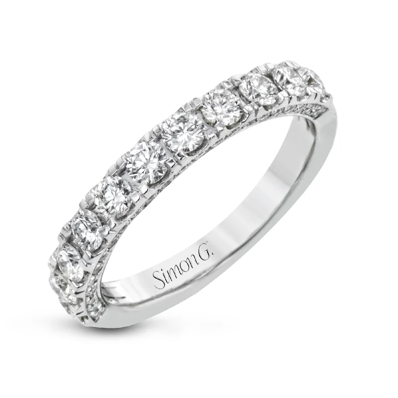 simple diamond engagement rings for women-Wedding Band in 18k Gold with Diamonds LR2597-B